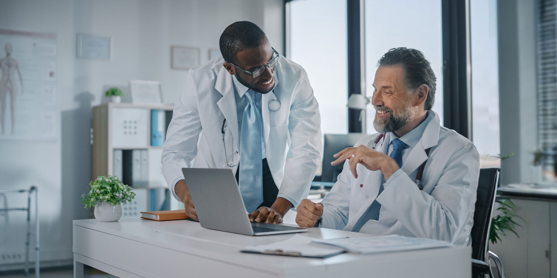 Digitize clinical care plans and administrative processes from admission to discharge.